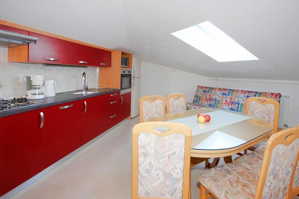 Istriensonne - Apartments Veruda Mit Grillterrasse Пула Екстериор снимка